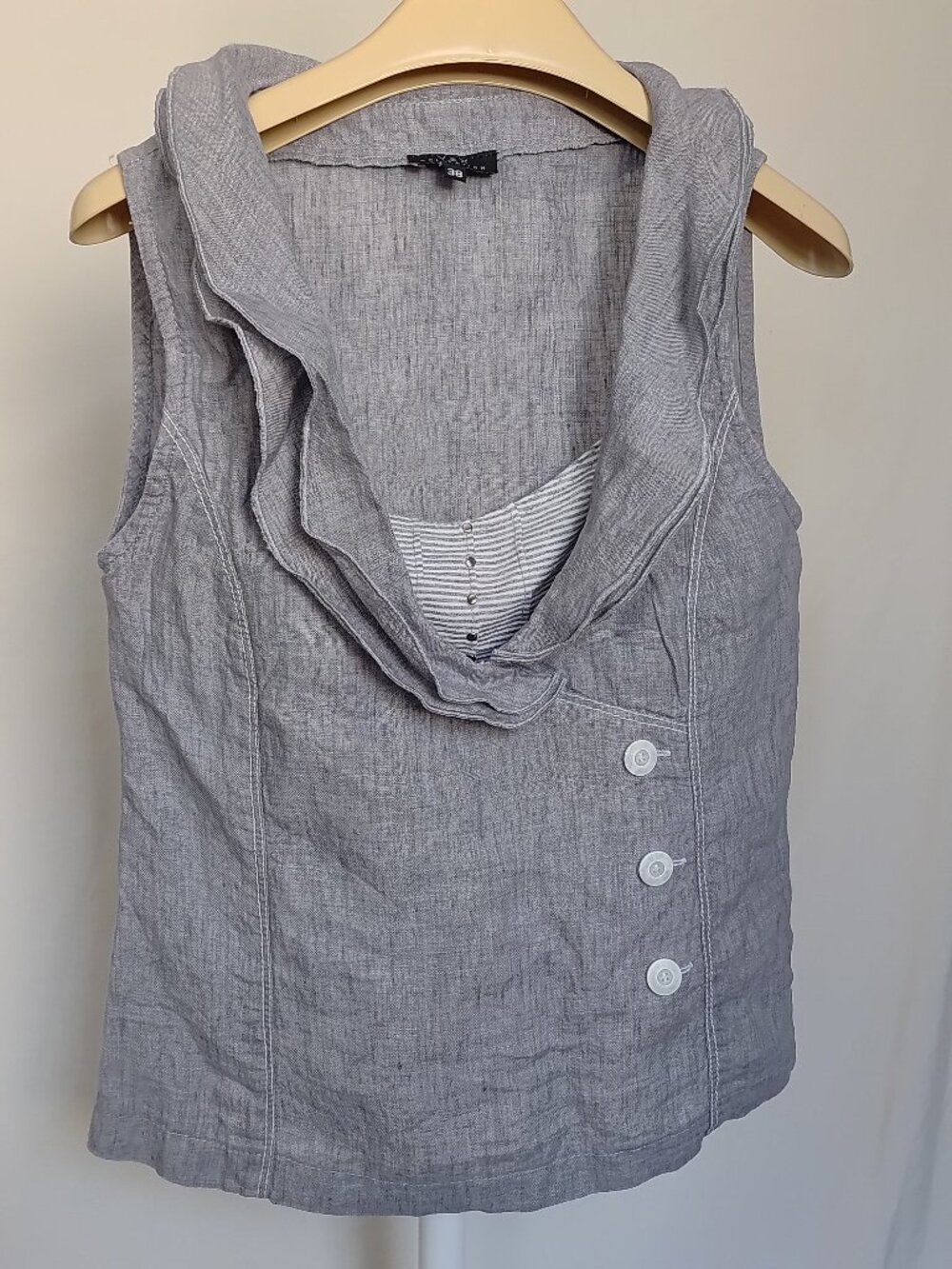 VEX Collection Sleeveless Top Grey Size 38